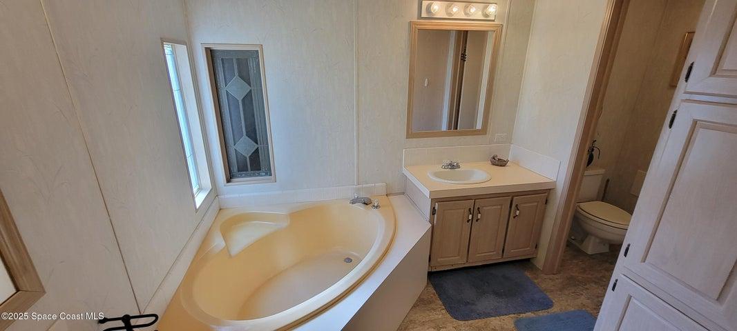 474 Marlin Circle, Barefoot Bay, FL, 32976 photo 9