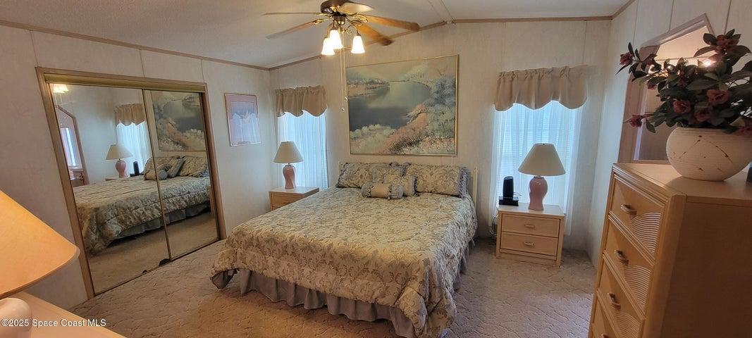 474 Marlin Circle, Barefoot Bay, FL, 32976 photo 8