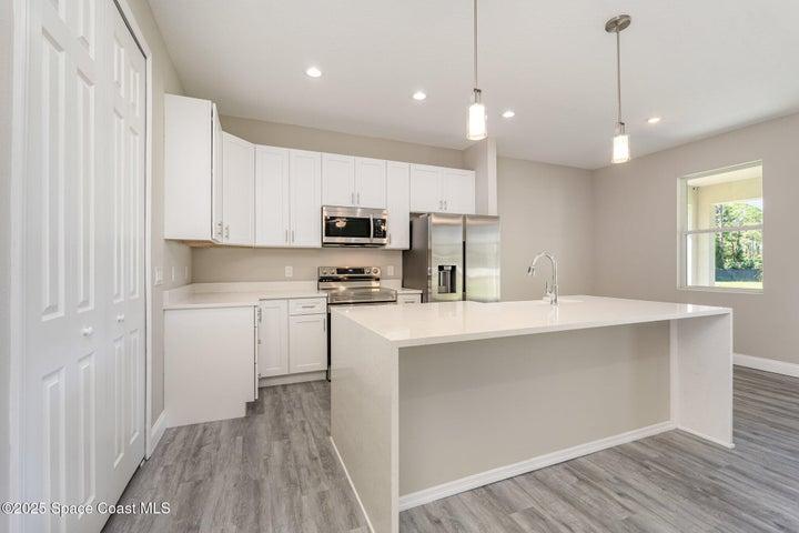 900 Lava Street SE, Palm Bay, FL, 32909 photo 5