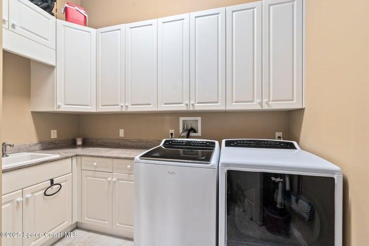 17 Harbour Isle Drive W Ph03, Hutchinson Island, FL, 34949 photo 44