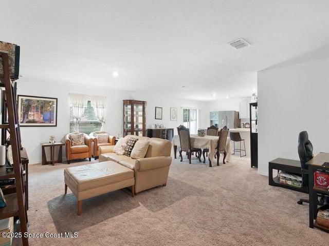 7976 105th Avenue, Vero Beach, FL, 32967 photo 4