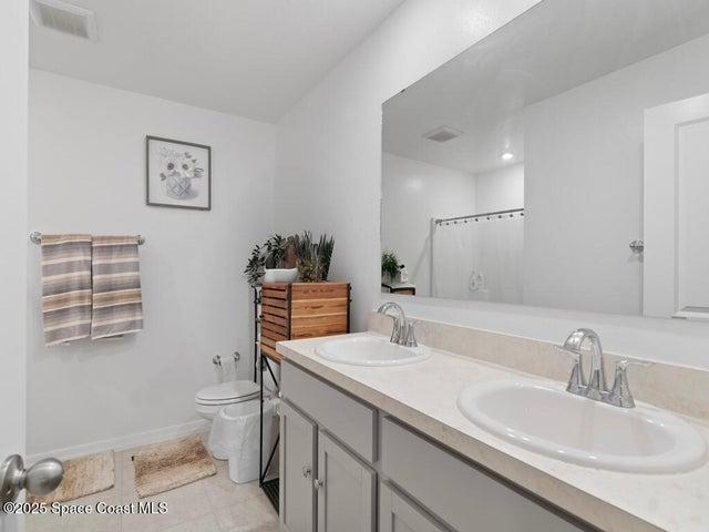 7976 105th Avenue, Vero Beach, FL, 32967 photo 8