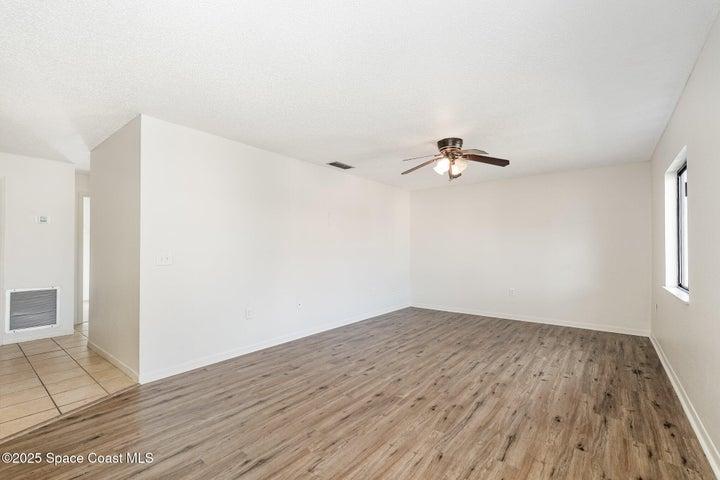 228 San Paulo Circle 1-228, West Melbourne, FL, 32904 photo 4