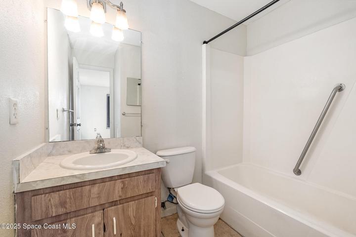 228 San Paulo Circle 1-228, West Melbourne, FL, 32904 photo 16