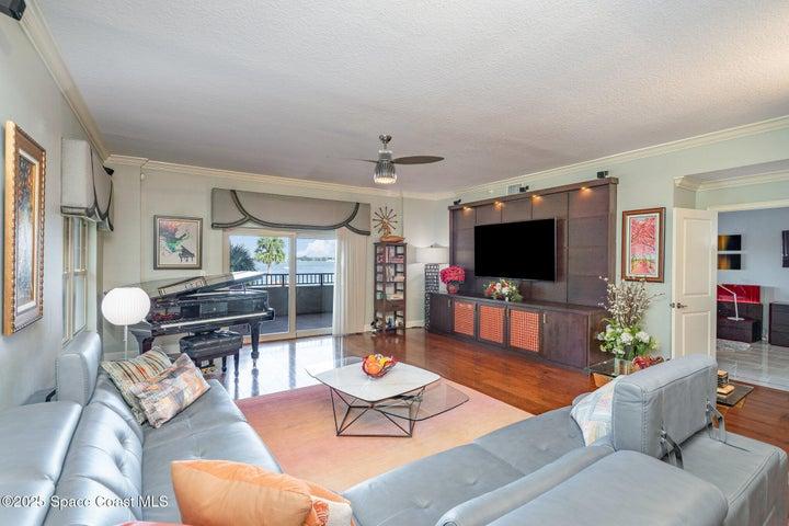 29 Riverside Drive 203, Cocoa, FL, 32922 photo 4