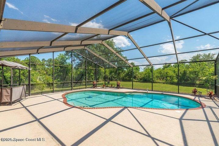 3575 Heartwood Lane, Melbourne, FL, 32934 photo 3