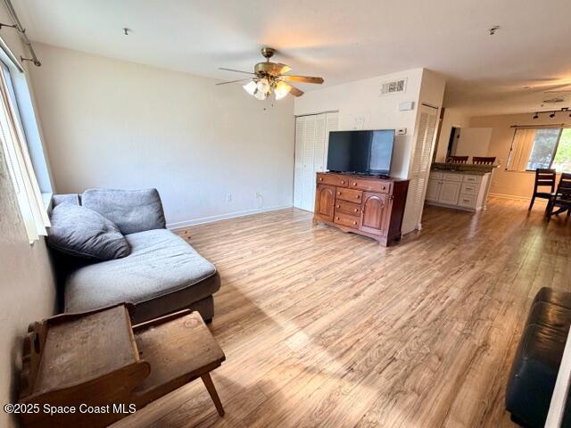 7801 Maplewood Drive 916, Melbourne, FL, 32904 photo 3