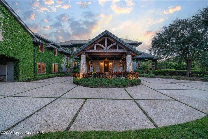586 Wethersfield Place, Melbourne, FL, 32940 photo 2