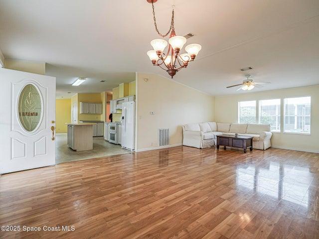 7620 Boxelder Road E, Micco, FL, 32976 photo 32