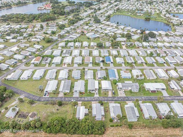 7620 Boxelder Road E, Micco, FL, 32976 photo 42