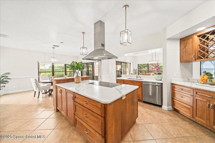 208 The Road To Waterford Bay C-2, Melbourne Beach, FL, 32951 photo 11