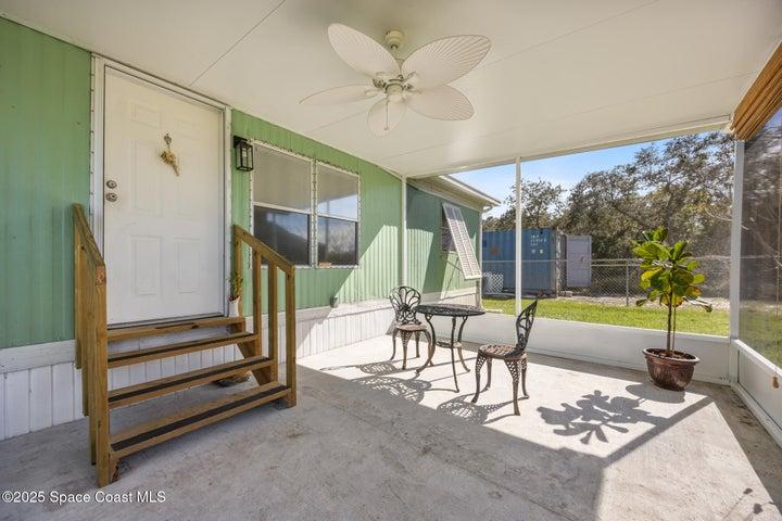 screened patio