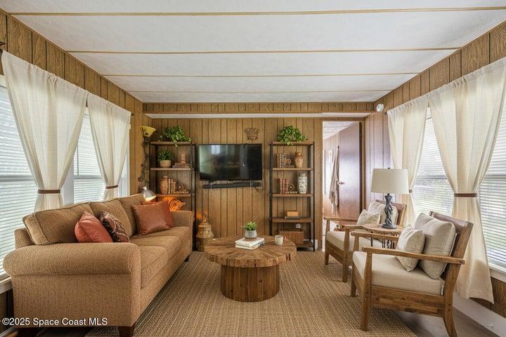 virtual stage living