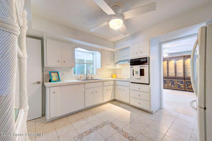6545 Floridana Avenue, Melbourne Beach, FL, 32951 photo 5