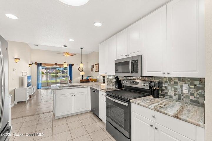 5188 Wexford Drive, Rockledge, FL, 32955 photo 4