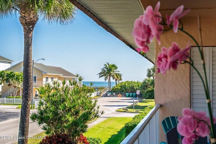 Ocean views from your balcoony.