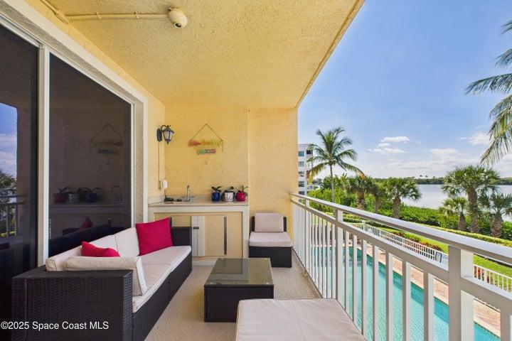 191 Seminole Lane 203, Cocoa Beach, FL, 32931 photo 5