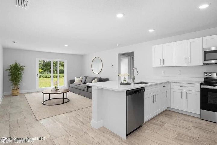 480 Scanlon Road SW, Palm Bay, FL, 32908 photo 3