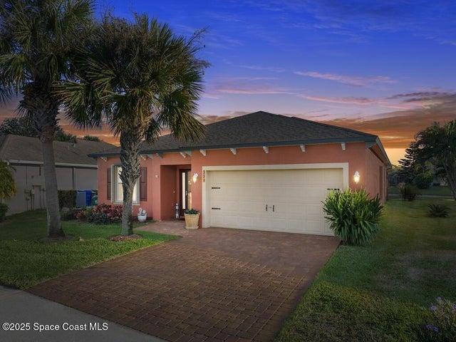 221 Briarcliff Circle, Sebastian