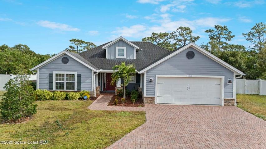 510 Cody Allen Court, St. Cloud