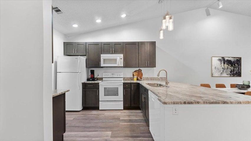 5584 Cord Grass Lane, Melbourne Beach, FL, 32951 photo 10