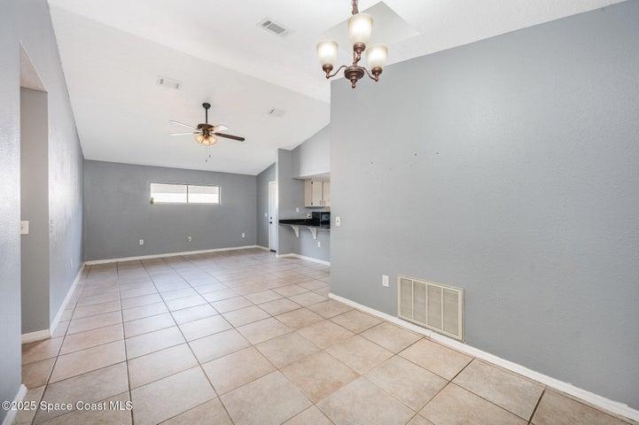 4006 Dewberry Circle, Melbourne, FL, 32901 photo 11