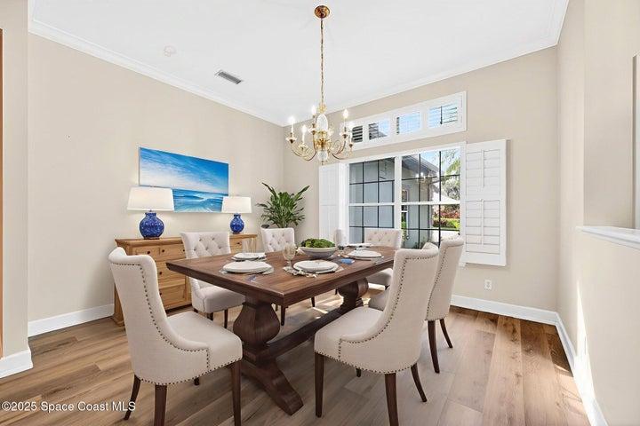 Formal Dining