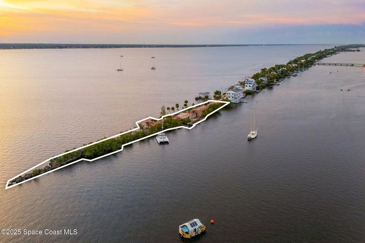 11680 Dragon Point Drive, Merritt Island, FL, 32952 photo 4