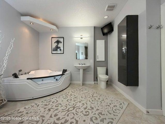 3880 N A1a 104, Hutchinson Island, FL, 34949 photo 30