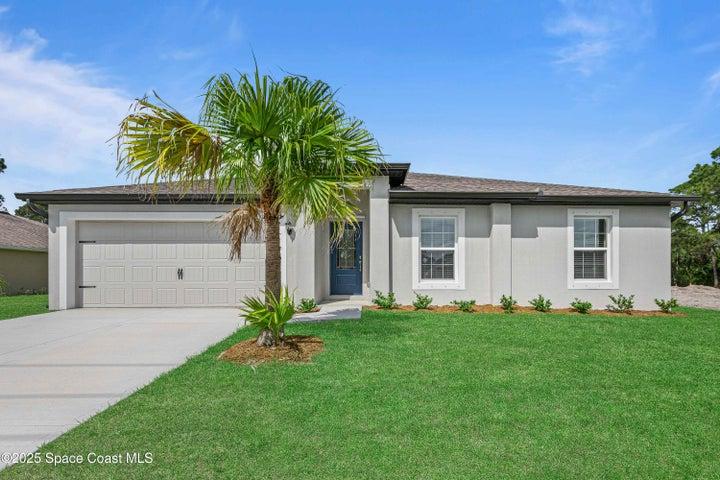 526 Black Horse Street SE, Palm Bay