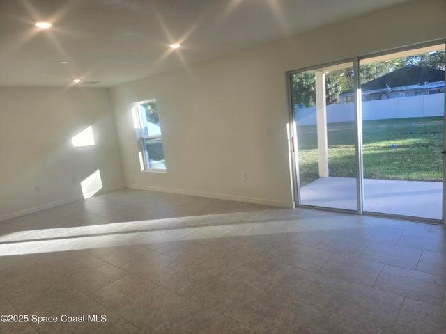 961 SW Richmond Circle SW, Palm Bay, FL, 32908 photo 3