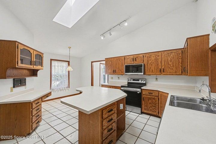 2956 Long Lake Drive, Titusville, FL, 32780 photo 10