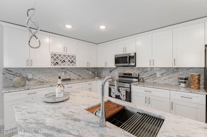 3014 San Filippo Drive SE, Palm Bay, FL, 32909 photo 4