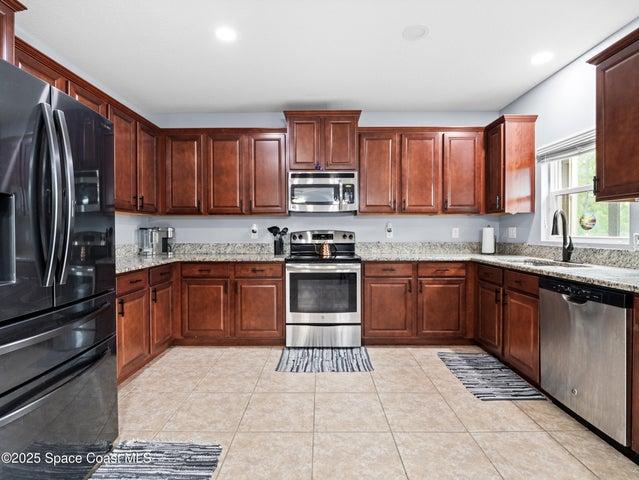 850 Fiddleleaf Circle, Melbourne, FL, 32904 photo 6