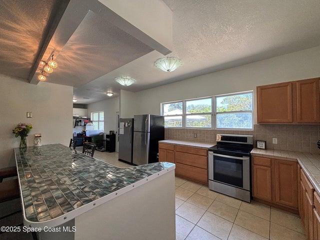 9590 Primrose Drive, Micco, FL, 32976 photo 3