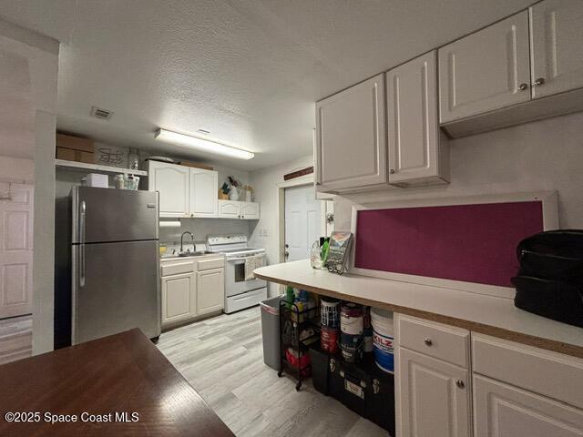 9590 Primrose Drive, Micco, FL, 32976 photo 26