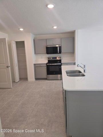 941 SW Richmond Circle SW, Palm Bay, FL, 32908 photo 3