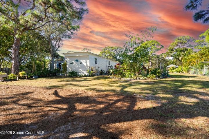 8280 Pine Ridge Trail, Sebastian