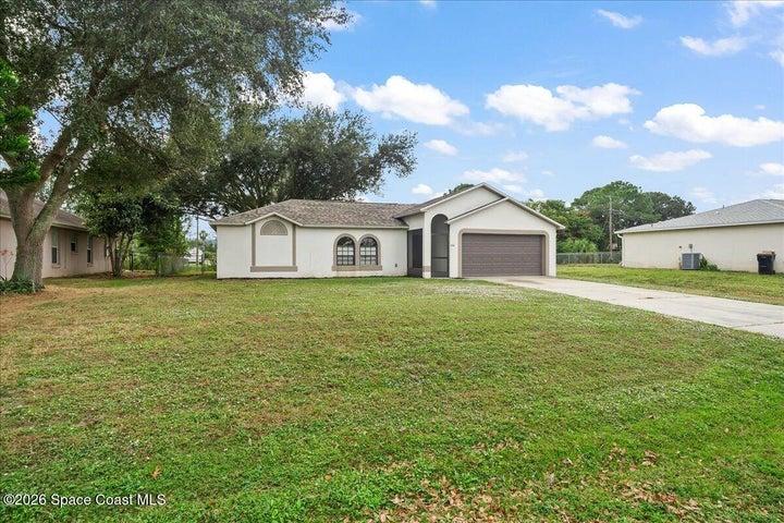 430 Almansa Street NE, Palm Bay, FL, 32907 photo 2