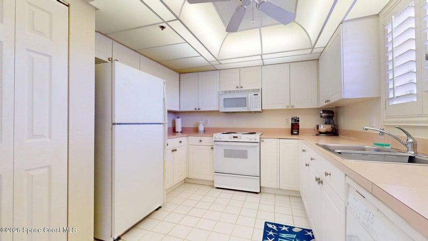 110 Whaler Drive 302, Melbourne Beach, FL, 32951 photo 10