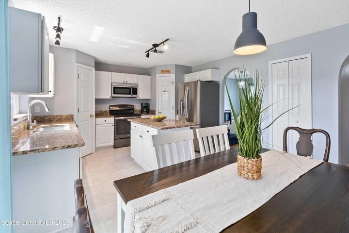 1531 Vista Lake Circle, Melbourne, FL, 32904 photo 12