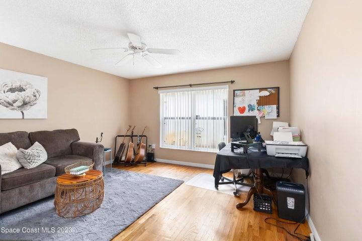 Easily convert to 5th bedroom