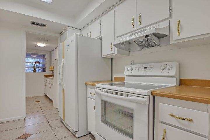 2574 Demaret Drive 313b, Titusville, FL, 32780 photo 13