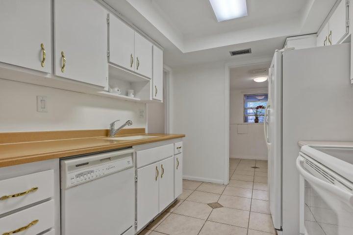 2574 Demaret Drive 313b, Titusville, FL, 32780 photo 14