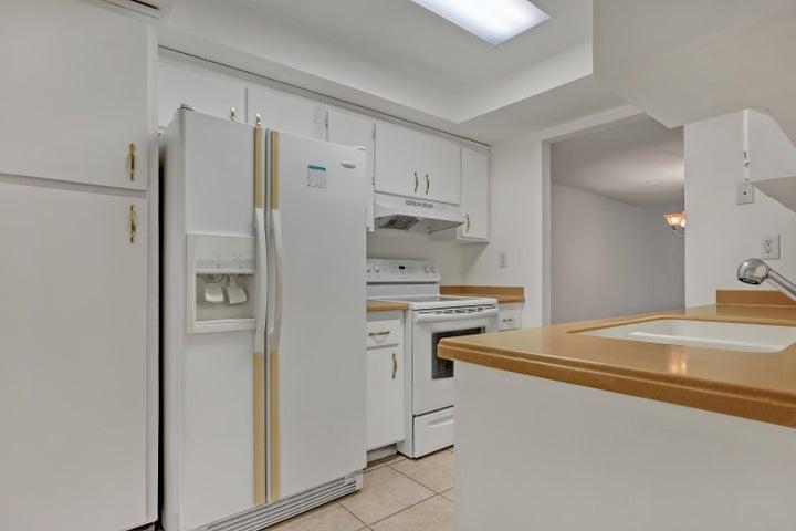 2574 Demaret Drive 313b, Titusville, FL, 32780 photo 16