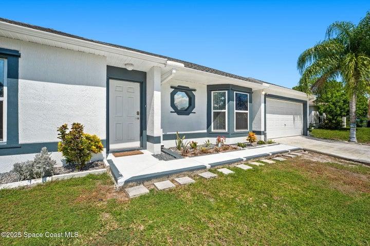 398 Taunton Road SW, Palm Bay, FL, 32908 photo 4