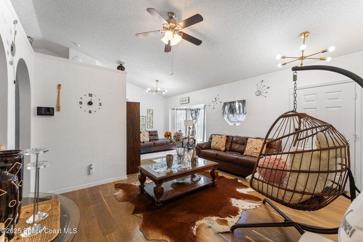 398 Taunton Road SW, Palm Bay, FL, 32908 photo 7