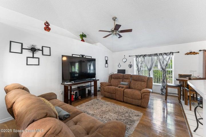 398 Taunton Road SW, Palm Bay, FL, 32908 photo 10