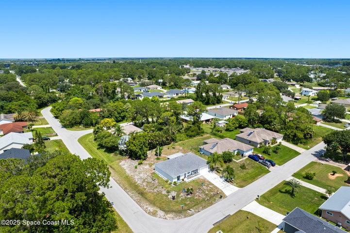 398 Taunton Road SW, Palm Bay, FL, 32908 photo 34