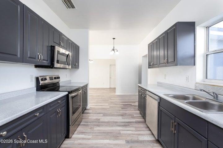 1064 Cabot Drive NE, Palm Bay, FL, 32905 photo 9